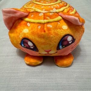 Cookeez Makery Baked Treatz Cinnamon Roll Cat Plush Orange Works